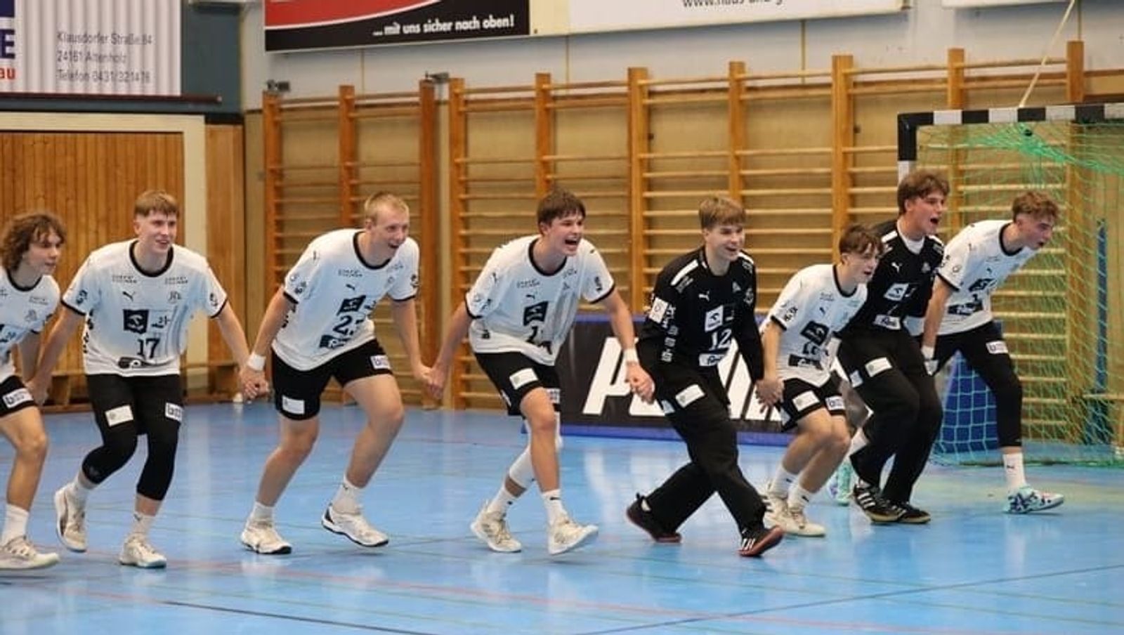 Benet Fenyö entscheidet das Spitzenspiel für Magdeburg