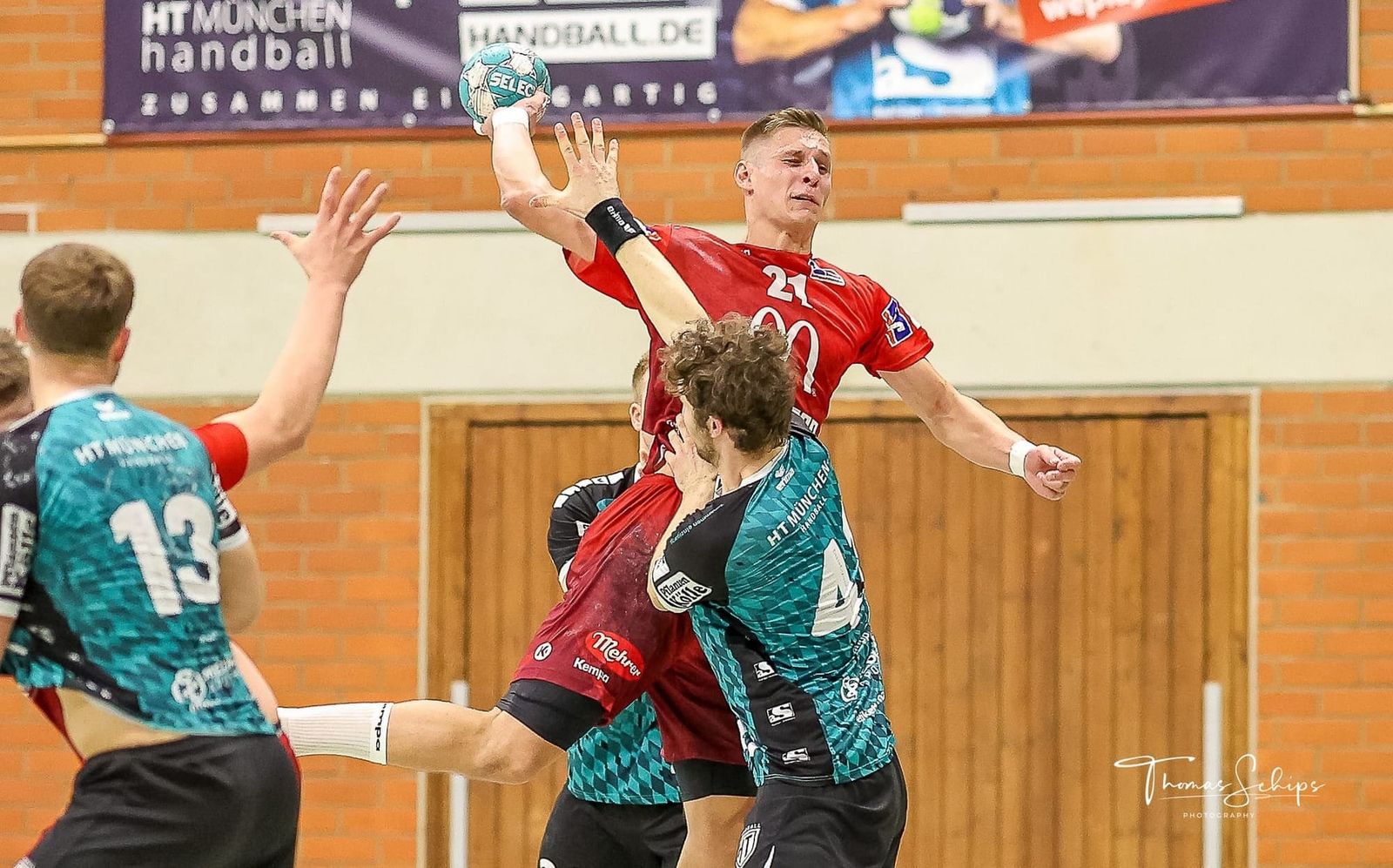 Es wird sich lohnen, in die Halle zu kommen!