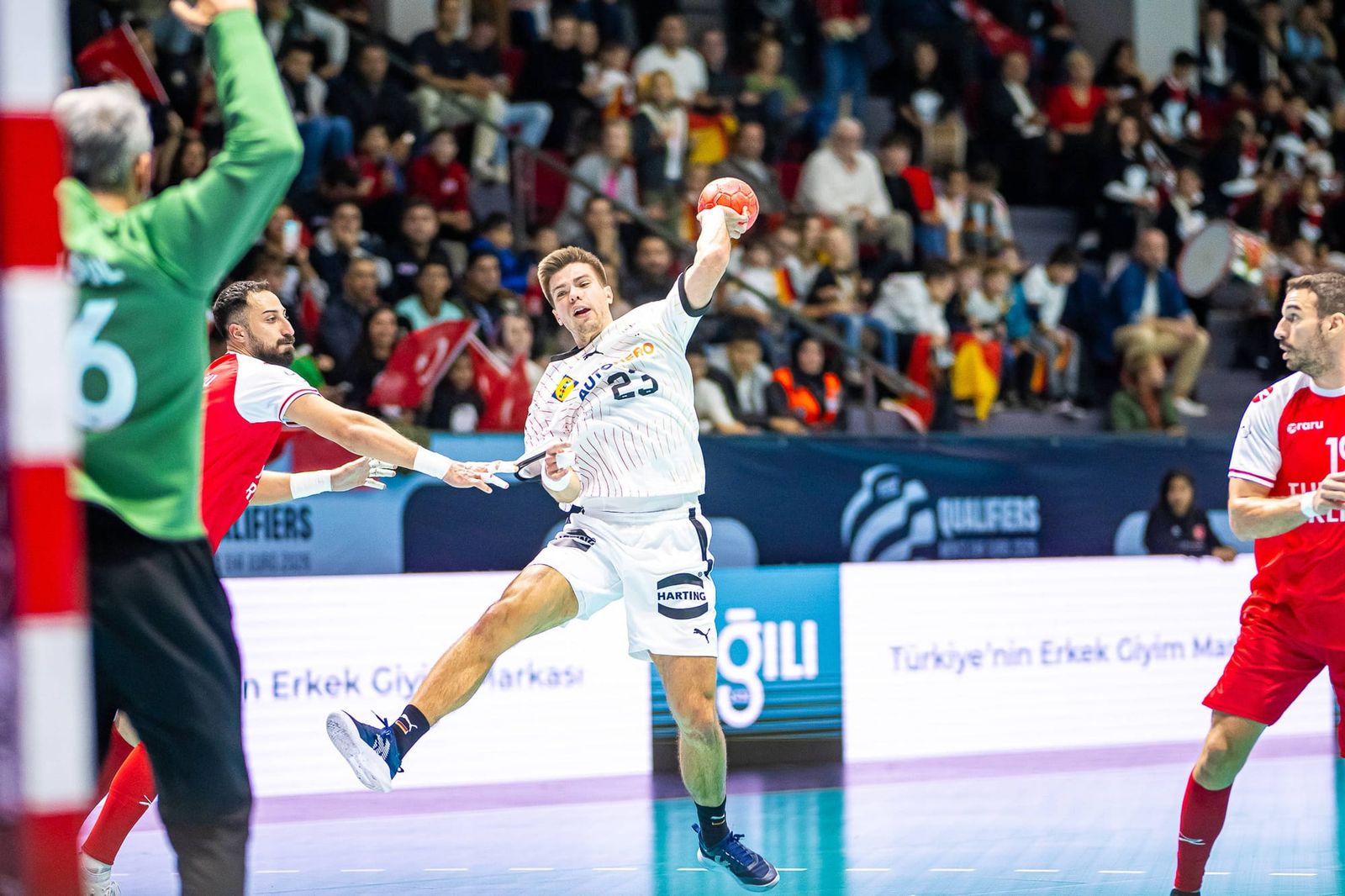 Uscins: "Sind nicht zufrieden mit dem Spiel"