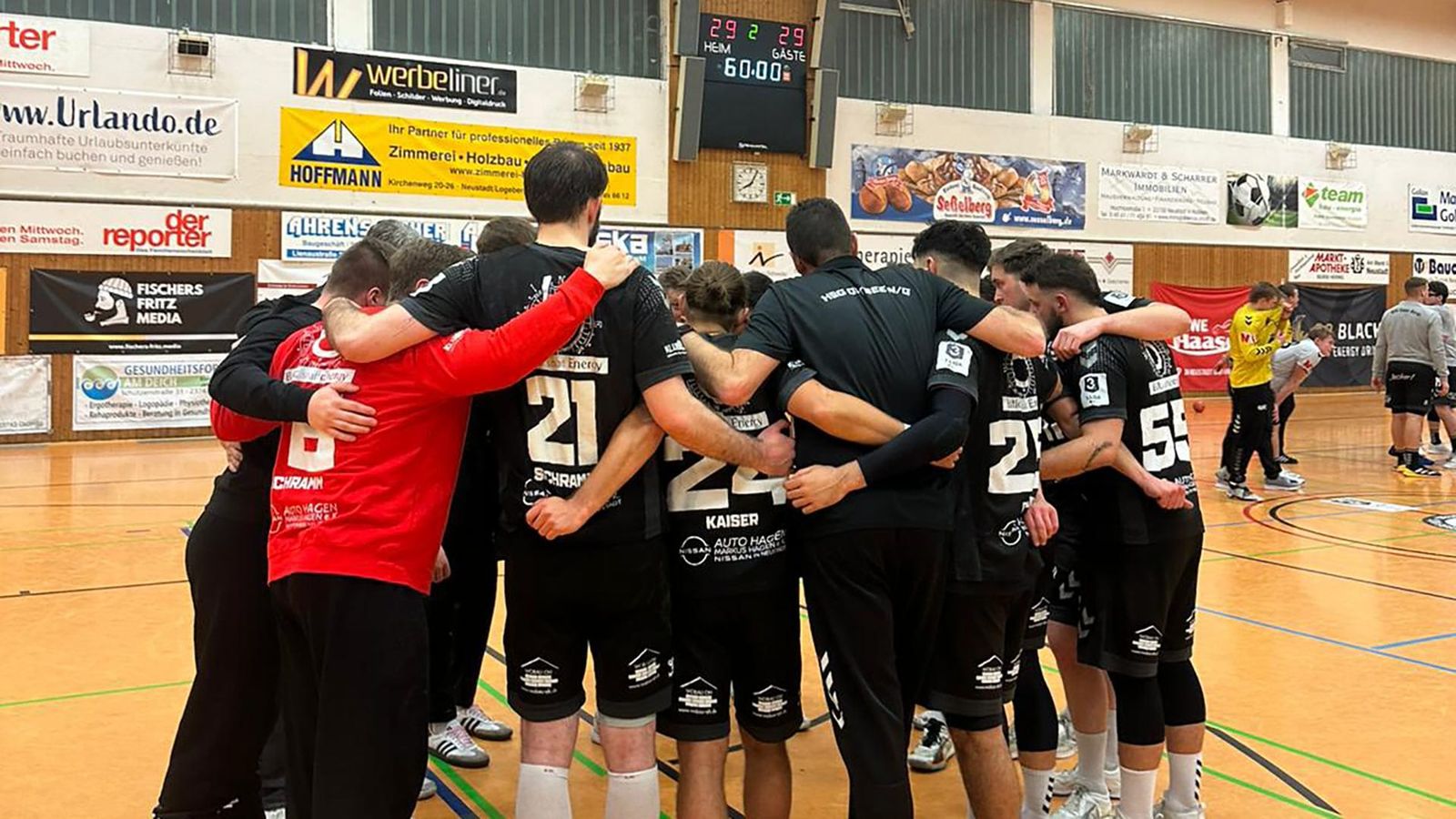 MTV Braunschweig schlägt HC Empor Rostock im Topspiel und setzt sich ab