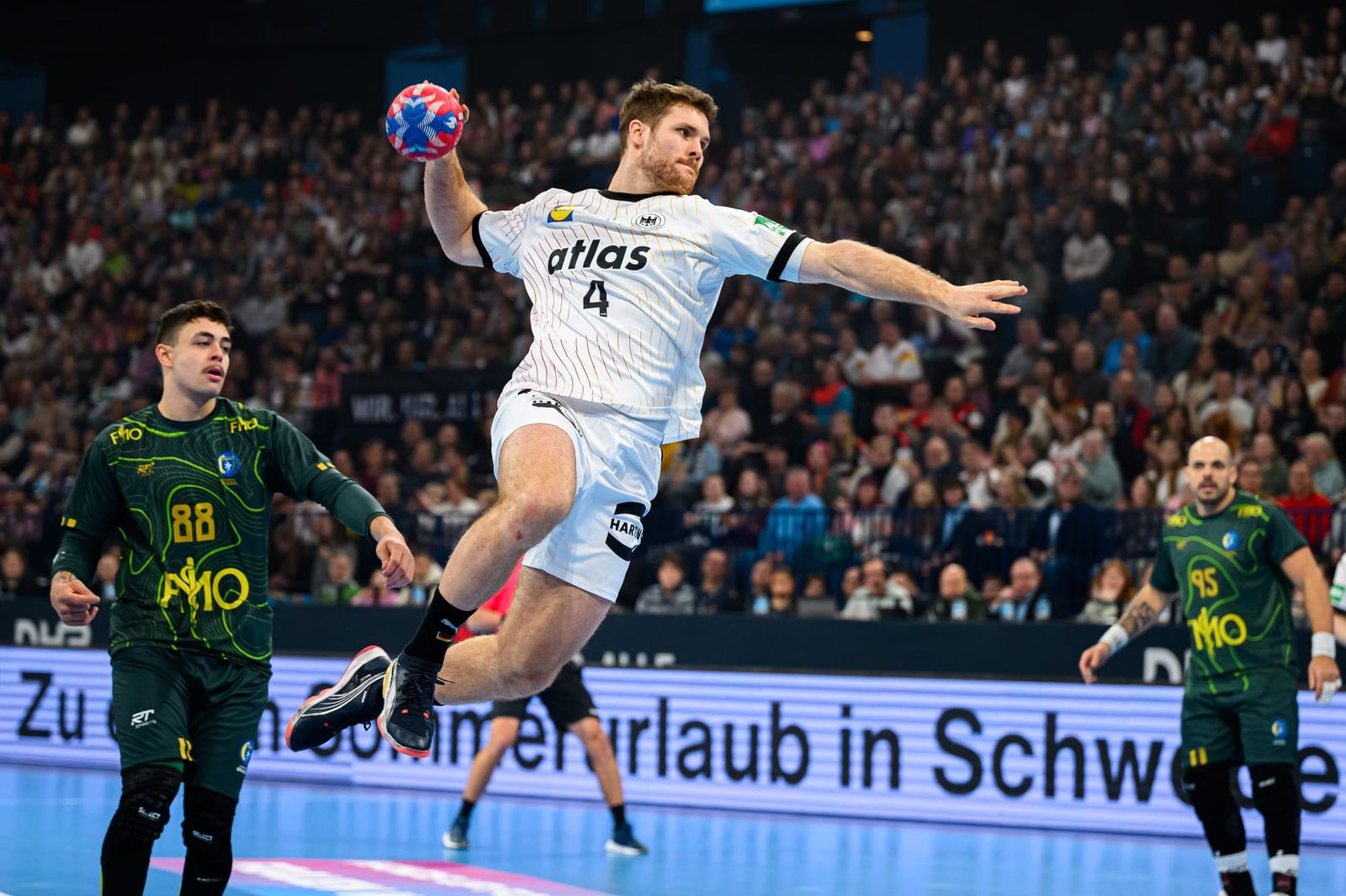 Golla: „Wir haben heute ein hartes Stück Arbeit gehabt“