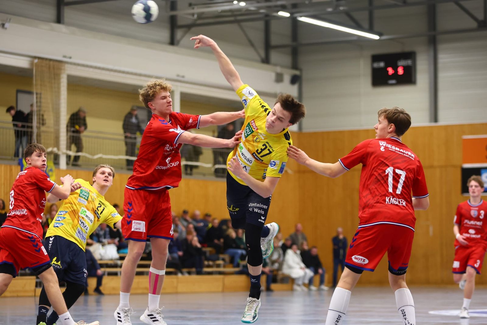 Löwen holen wichtige Punkte