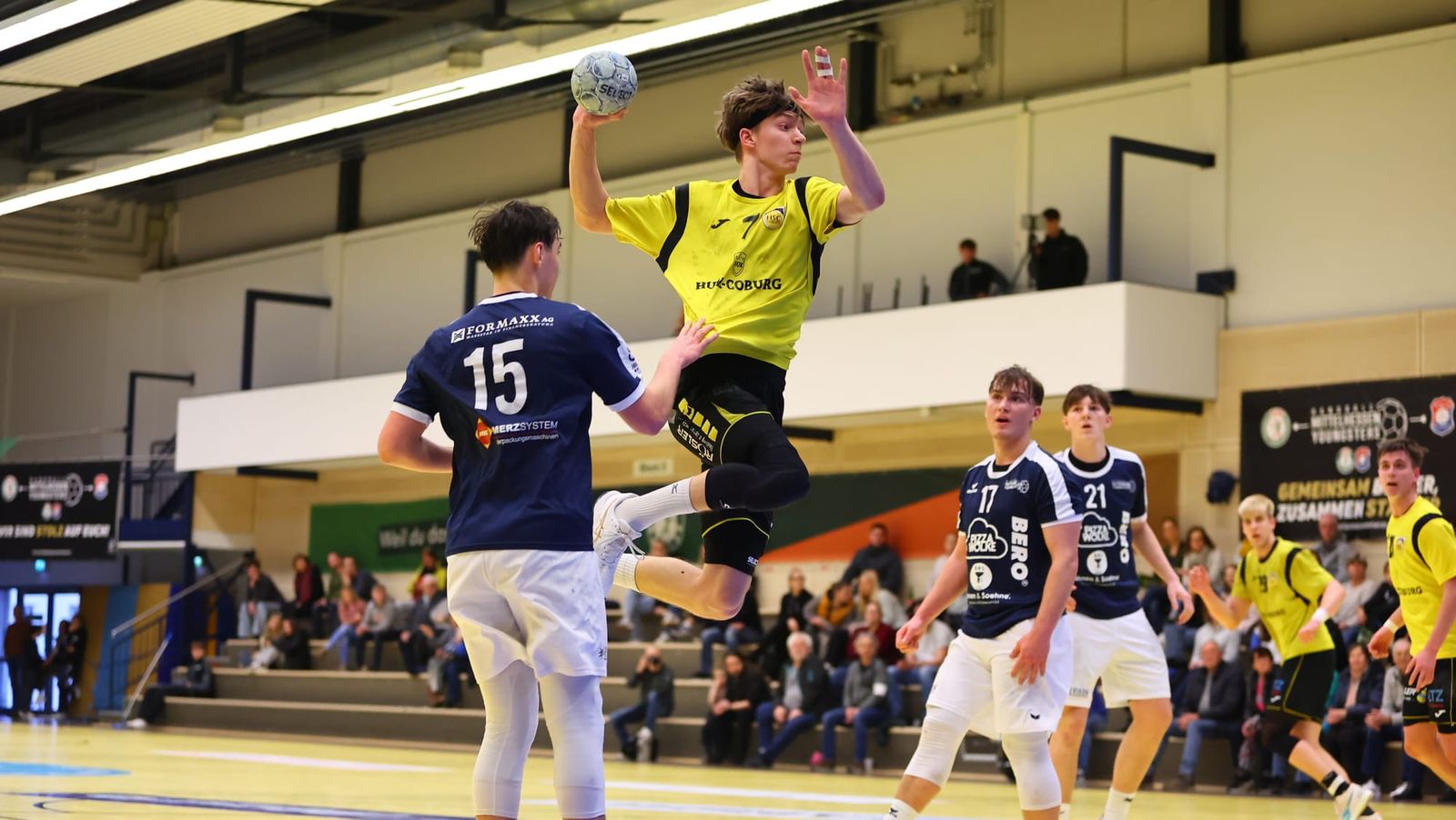 Minden gewinnt mit starker Aushilfe aus der B-Jugend