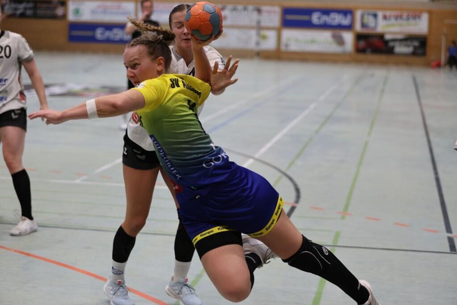 Überraschungen zum Jahresauftakt: Das Mittelfeld wird größer