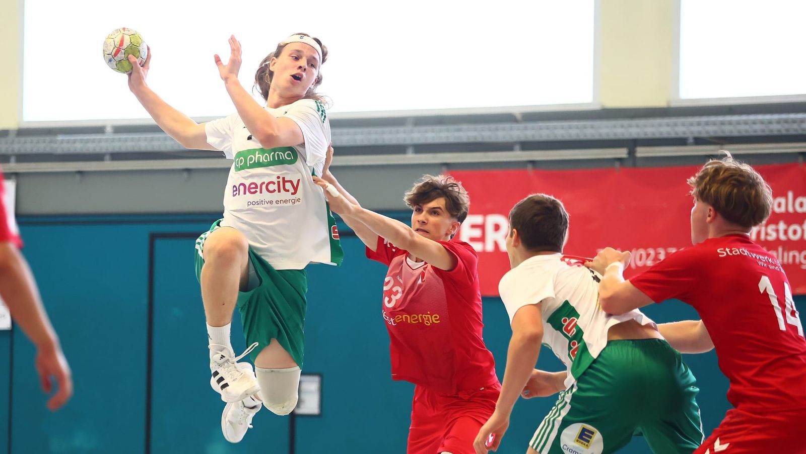 Berlin und Burgdorf kämpfen um den Staffelsieg