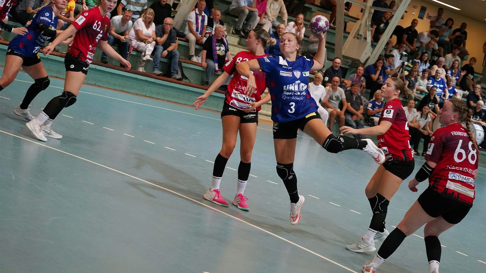 Staffel Nord: Duell der Spitzenteams zwischen Rostock & Buxtehude