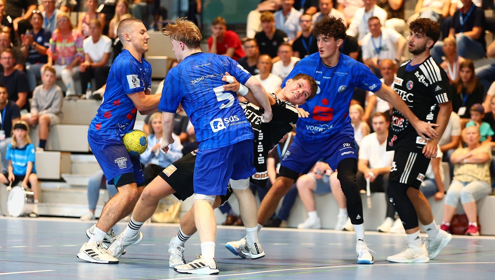 Übernimmt Kiel für eine Nacht die Tabellenführung?