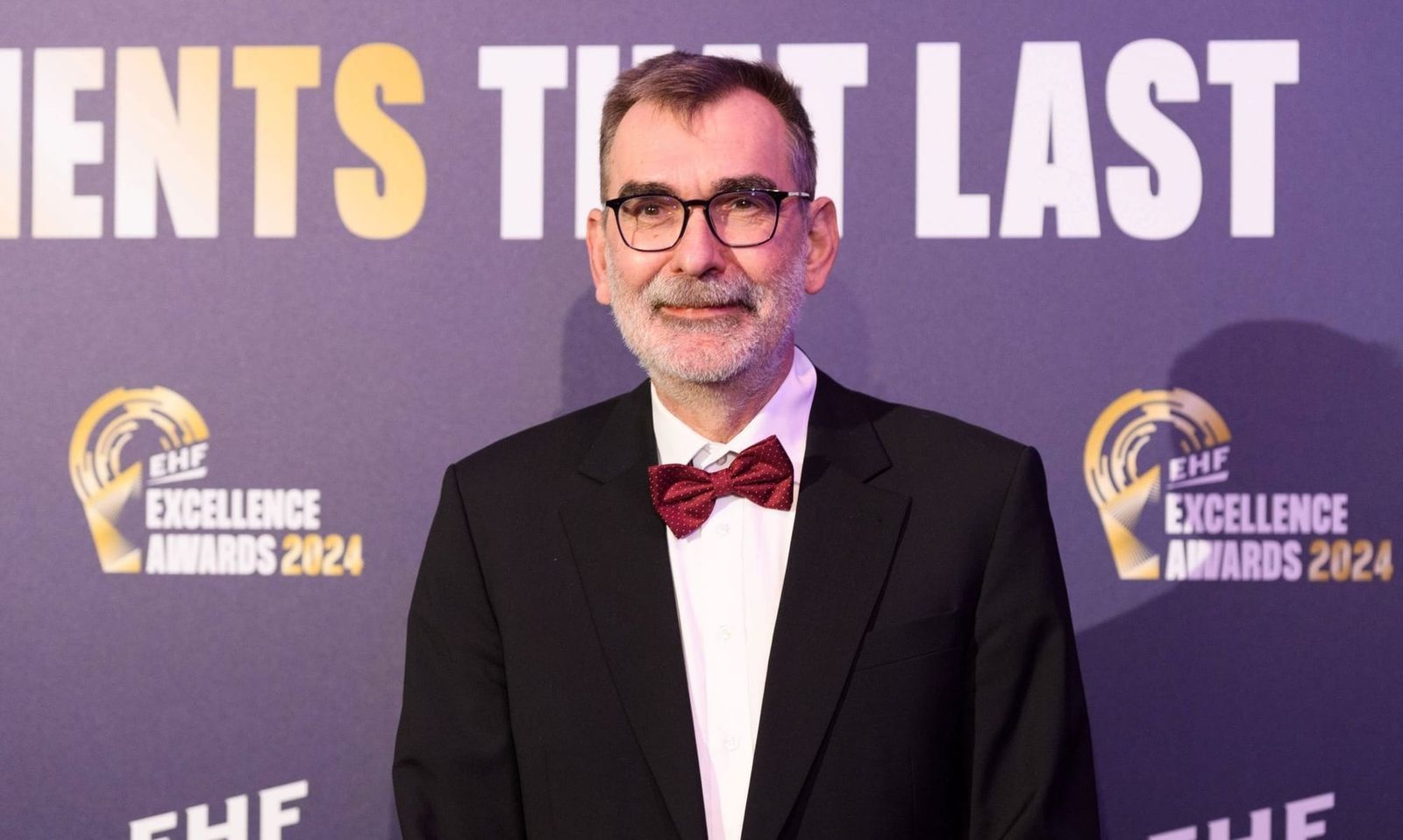 Hexer feiert "ganz bescheiden": Thiel wird 65