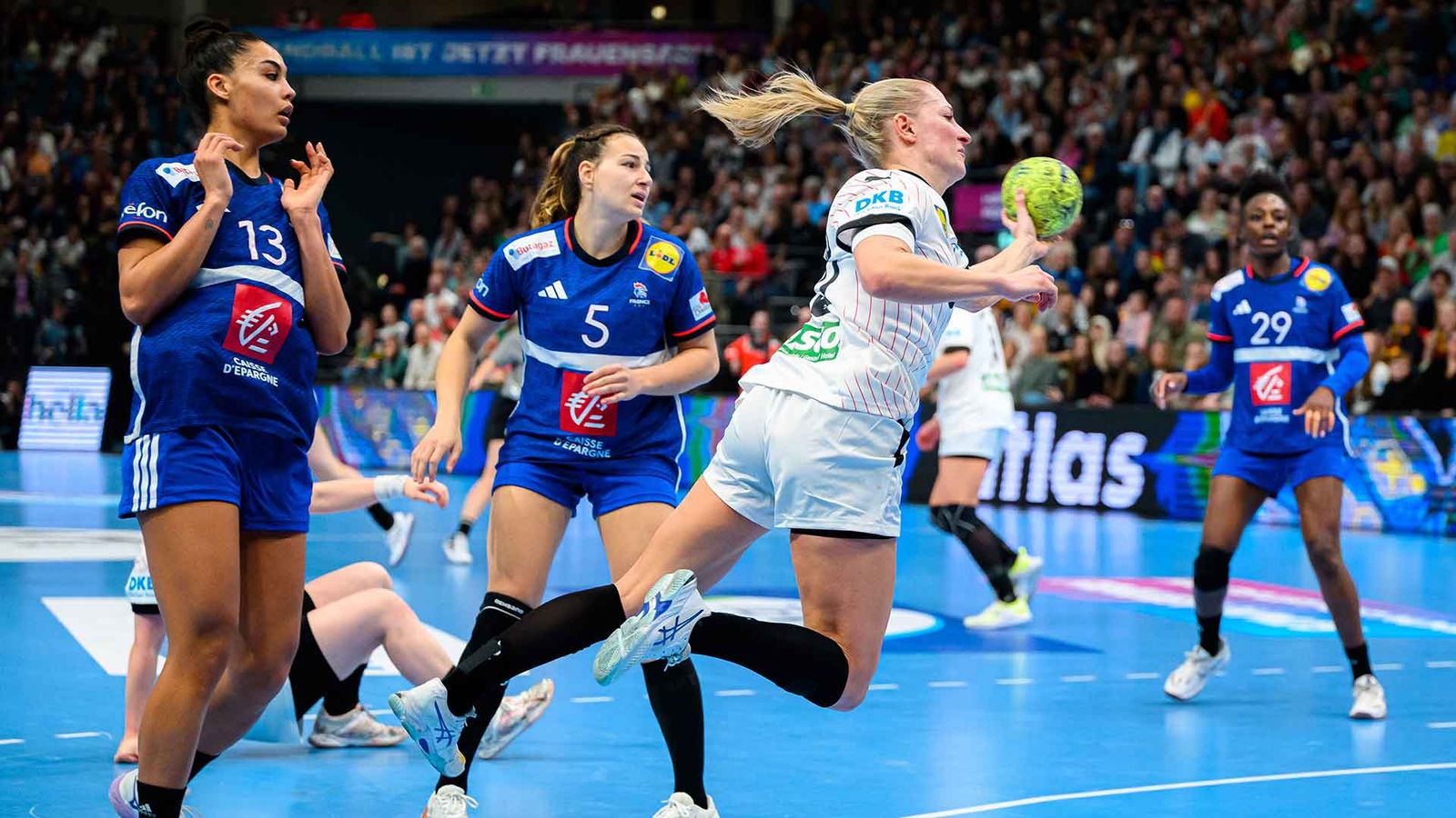 Trotz Aufholjagd: DHB-Frauen verlieren zum Start ins WM-Jahr