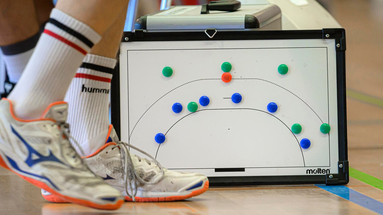 Nachwuchsförderung: HBL GmbH sucht erneut Nachwuchstrainer*in der Saison