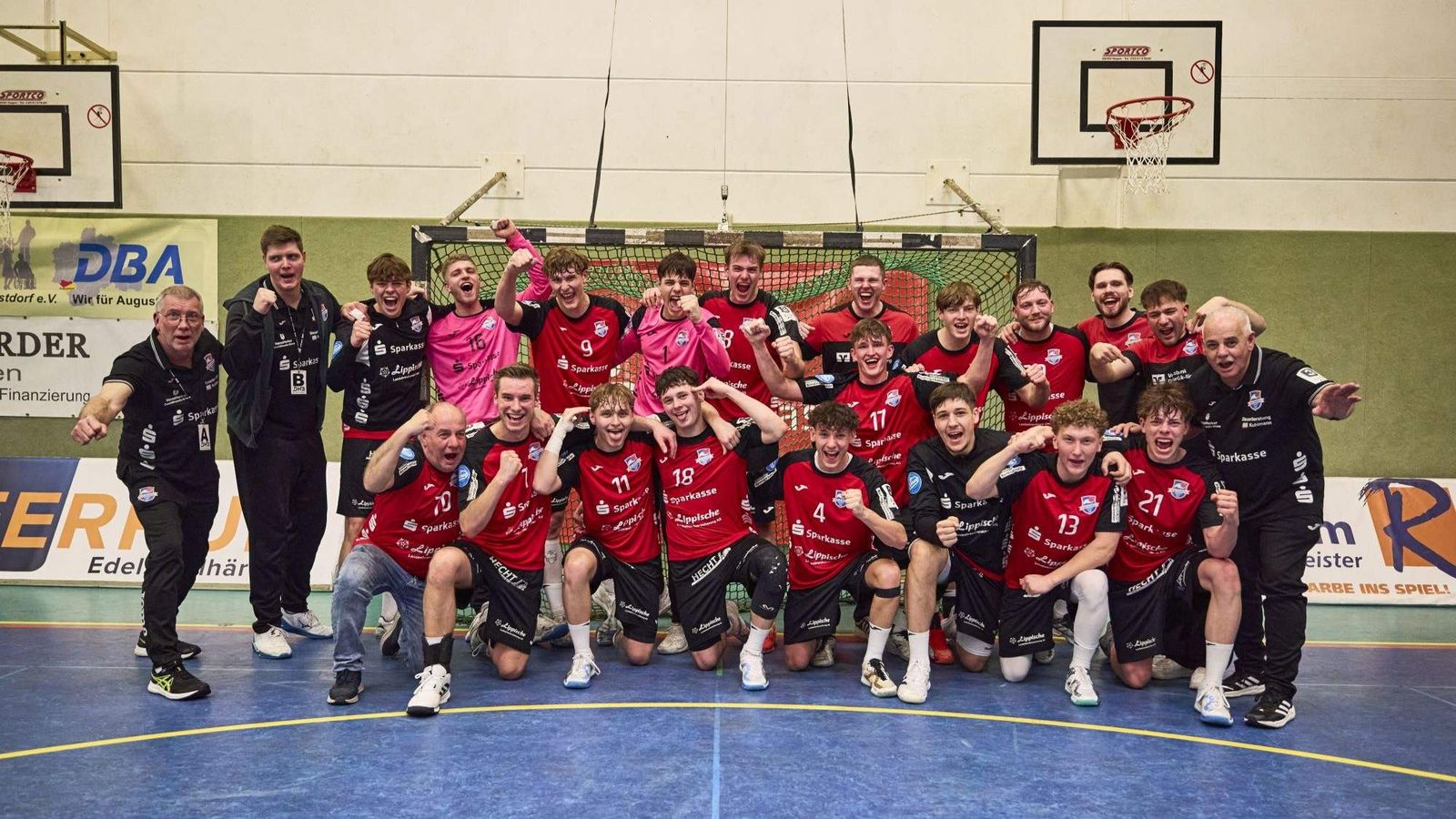 Spitzenreiter HC Eintracht Hildesheim setzt sich ab