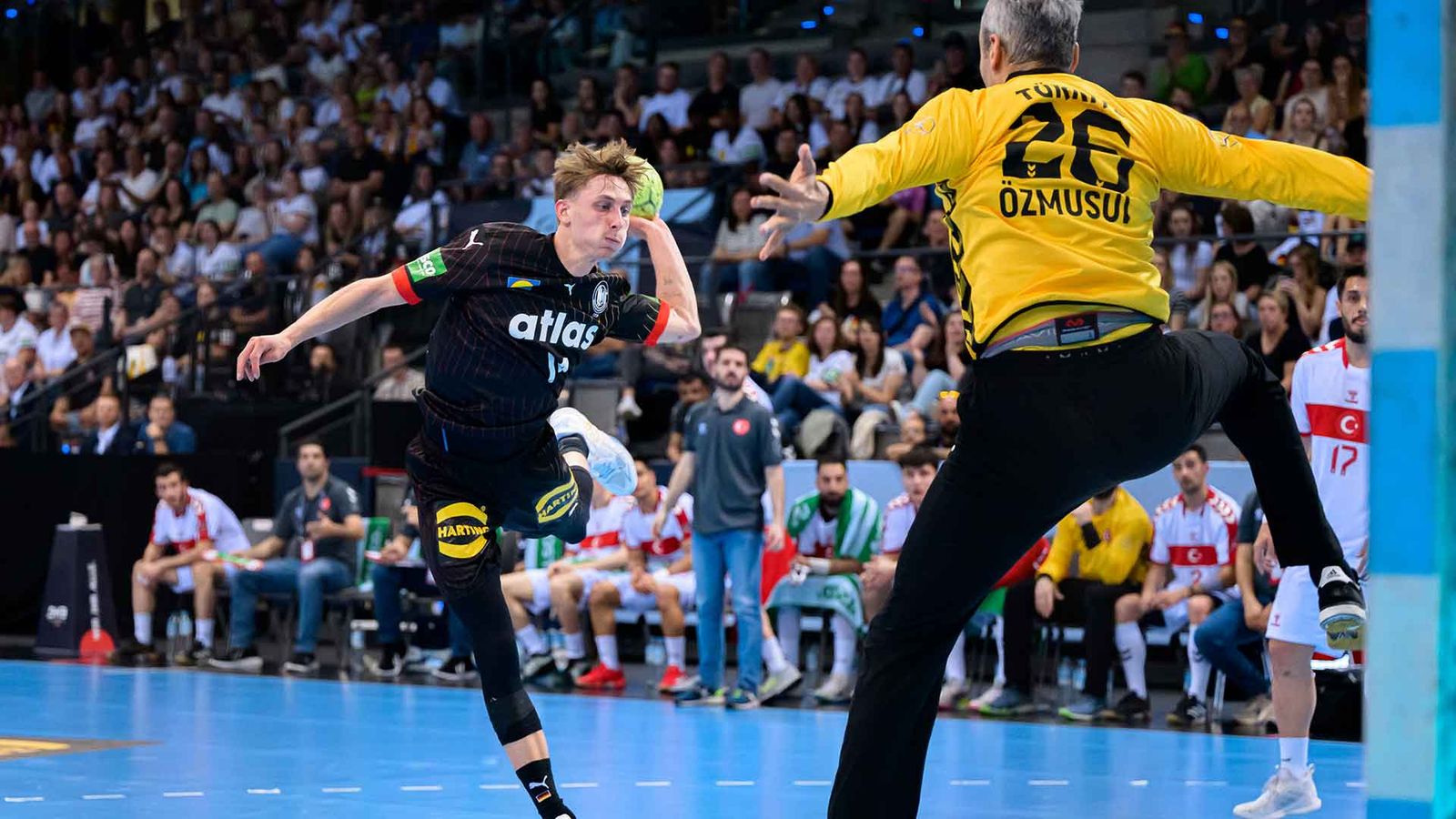 Erfolgreiches EM-Schaulaufen: Handballer mit Kantersieg