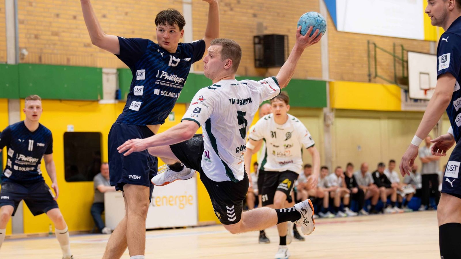 Klassenverbleibsrunde: Wer steigt ab, wer darf bleiben?