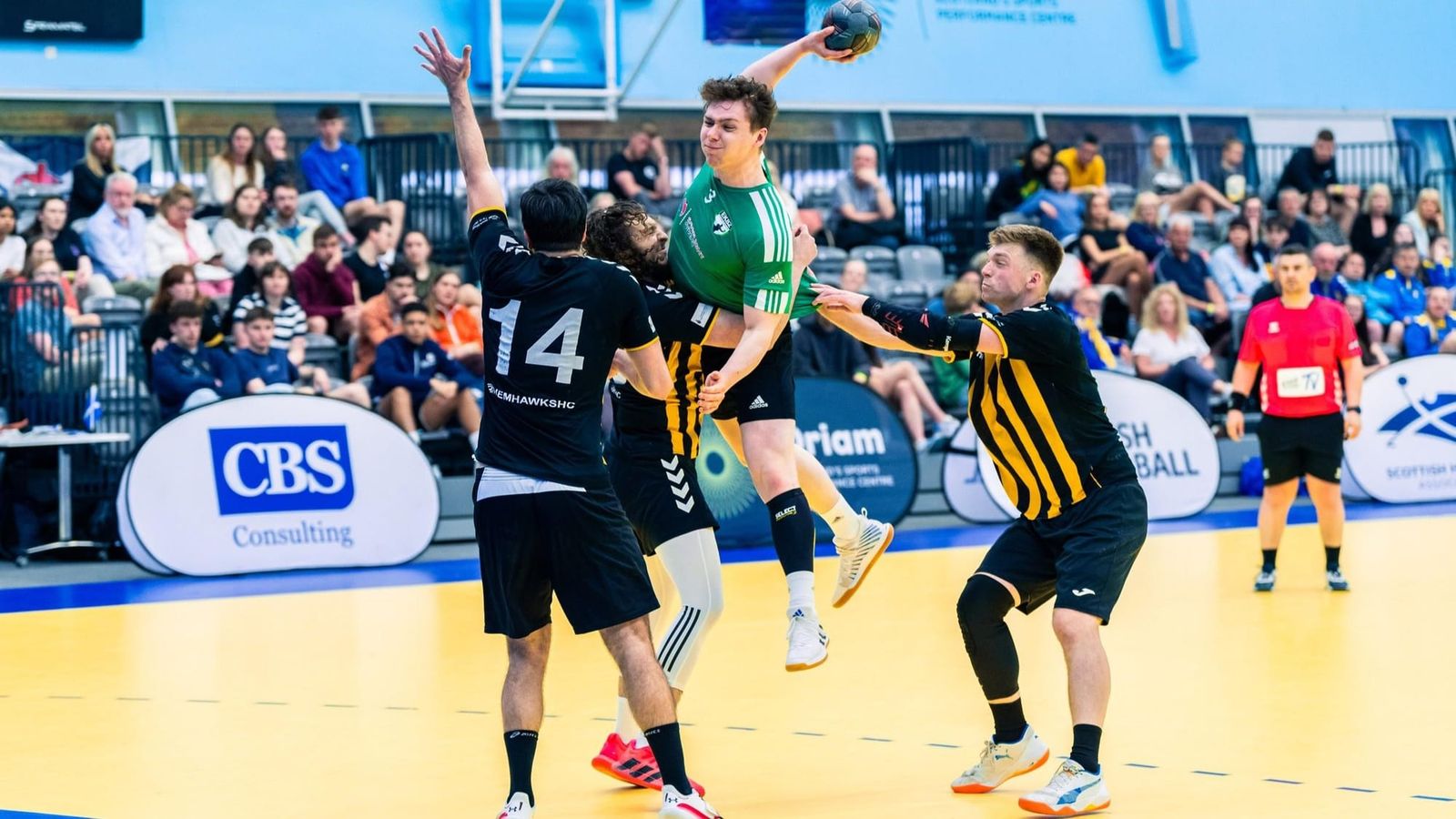 Scottish handball und Oriam starten bahnbrechendes Sportstipendium