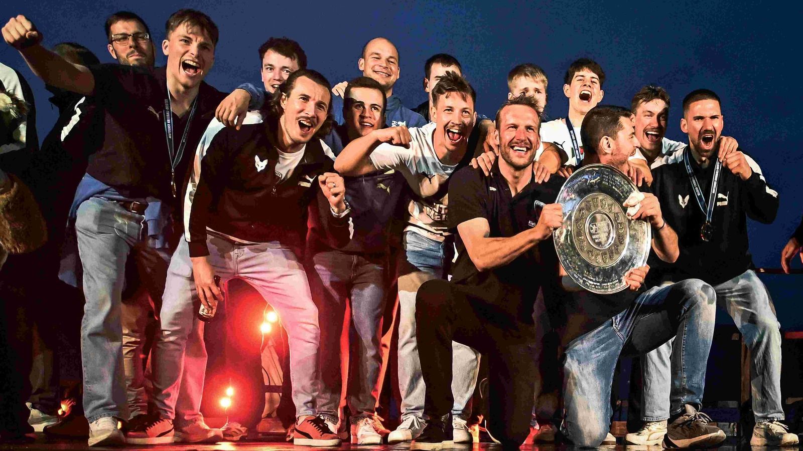 "Panini-Album vollmachen": Füchse nach Bier-Party schon heiß auf nächsten Titel