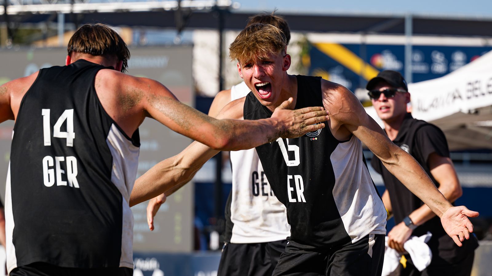Wieder zwei Siege: Männliche U17 bucht vorzeitig das EM-Viertelfinale