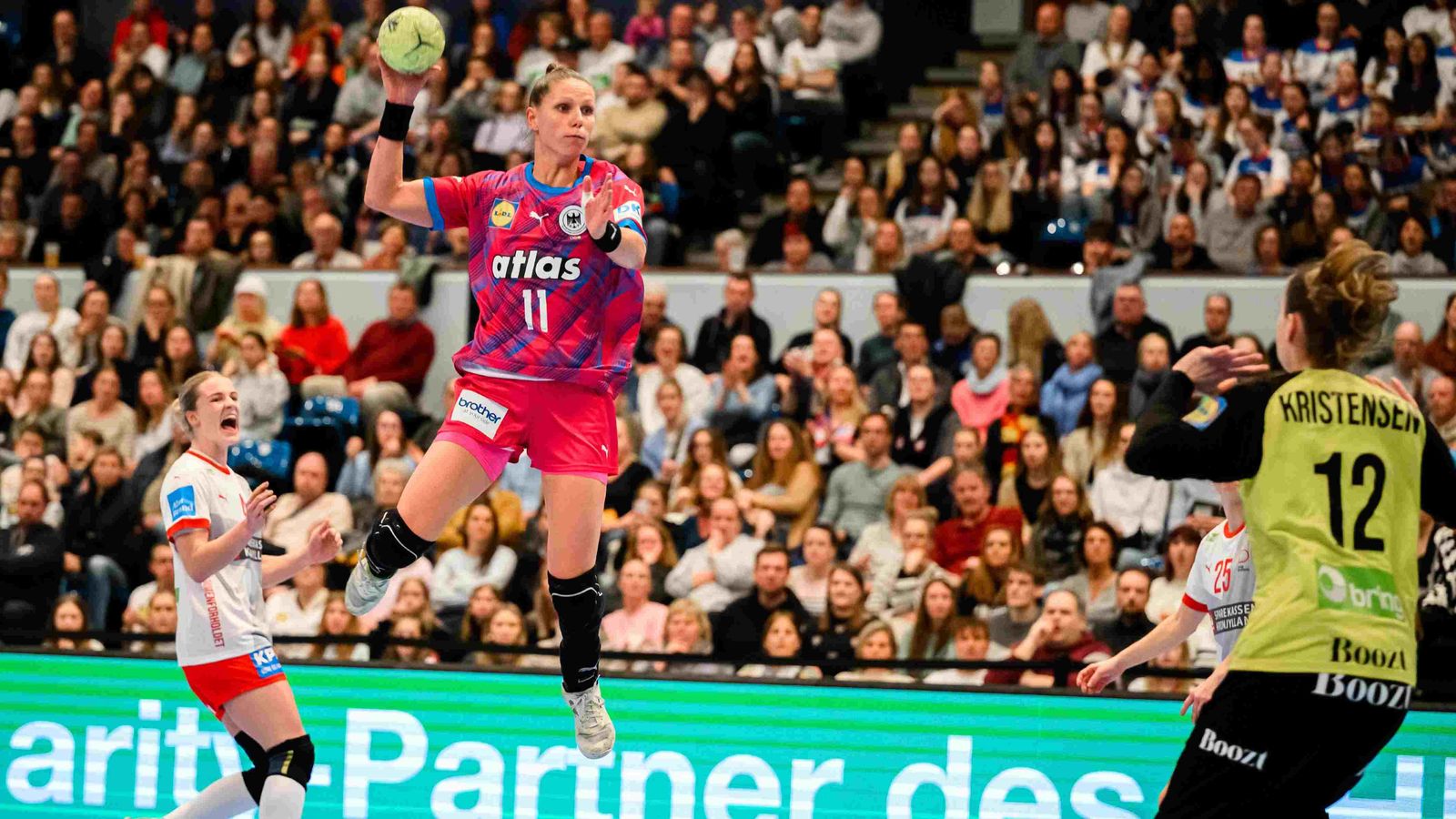 Essverhalten unter Stress – wie Spiel- & Prüfungsphasen den Teller beeinflussen