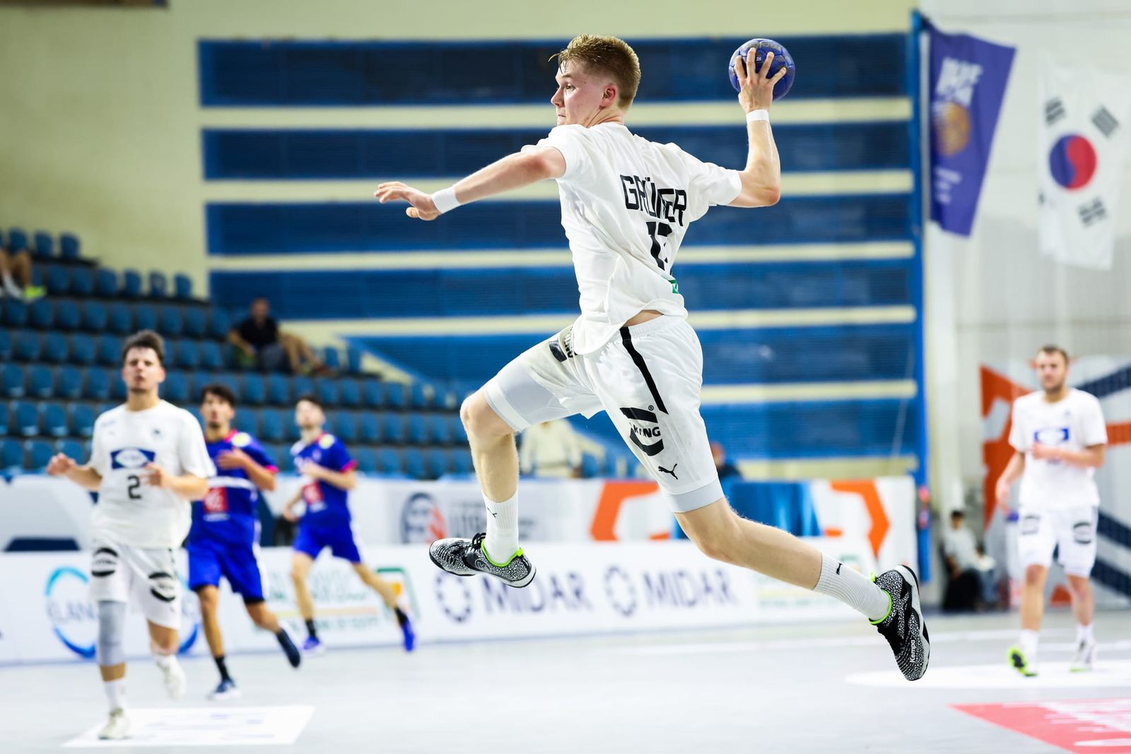 U19 freut sich auf Drucksituation gegen Ungarn