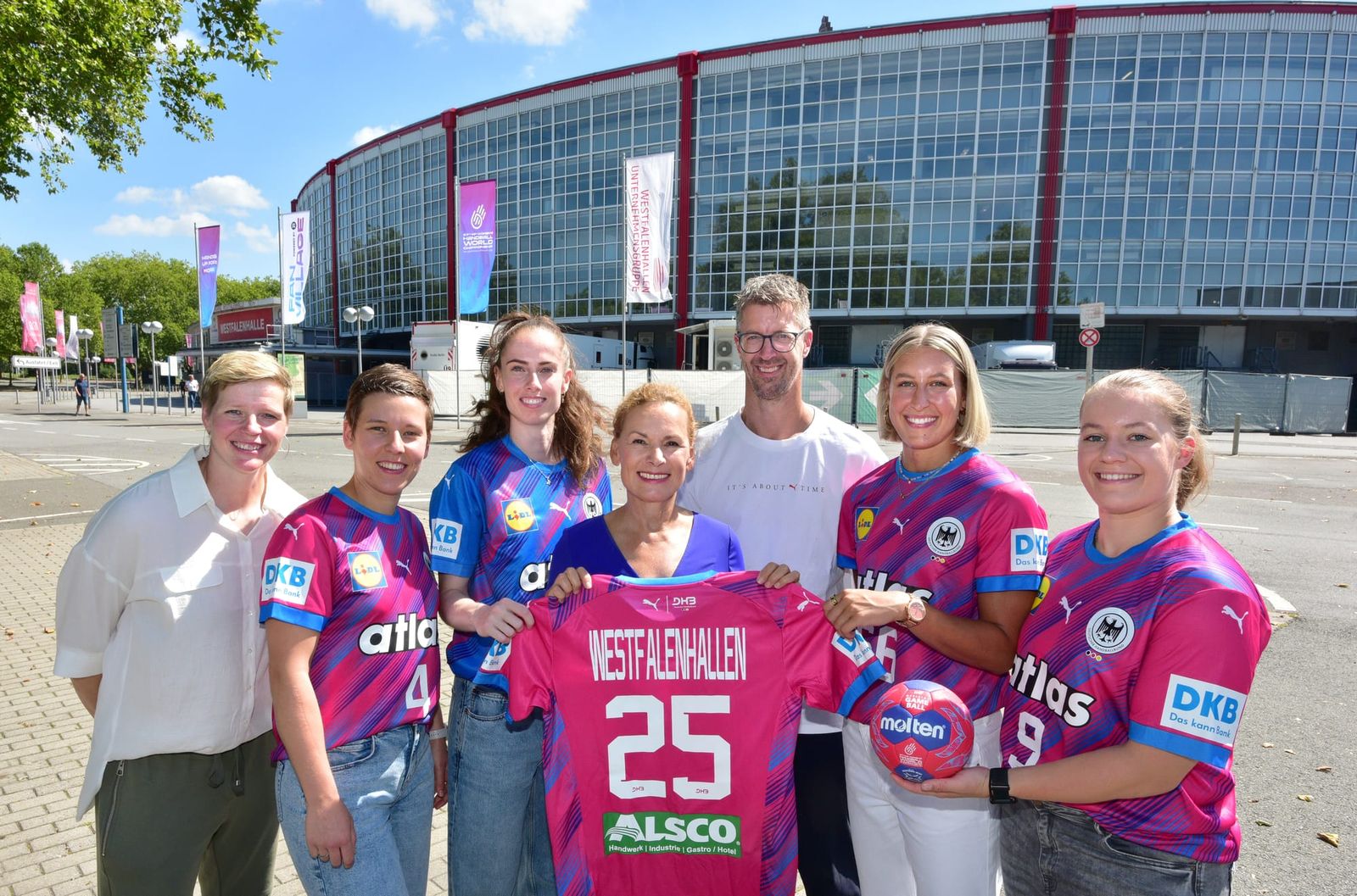 Exklusives Fan Village zur Frauen-WM in Dortmund
