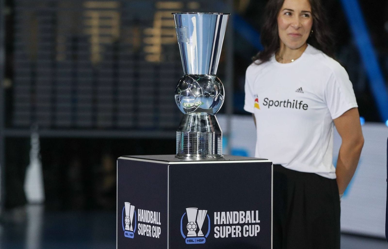 HBL: Auftakt zur "Fuchsjagd": "Überall lauern die Gefahren"