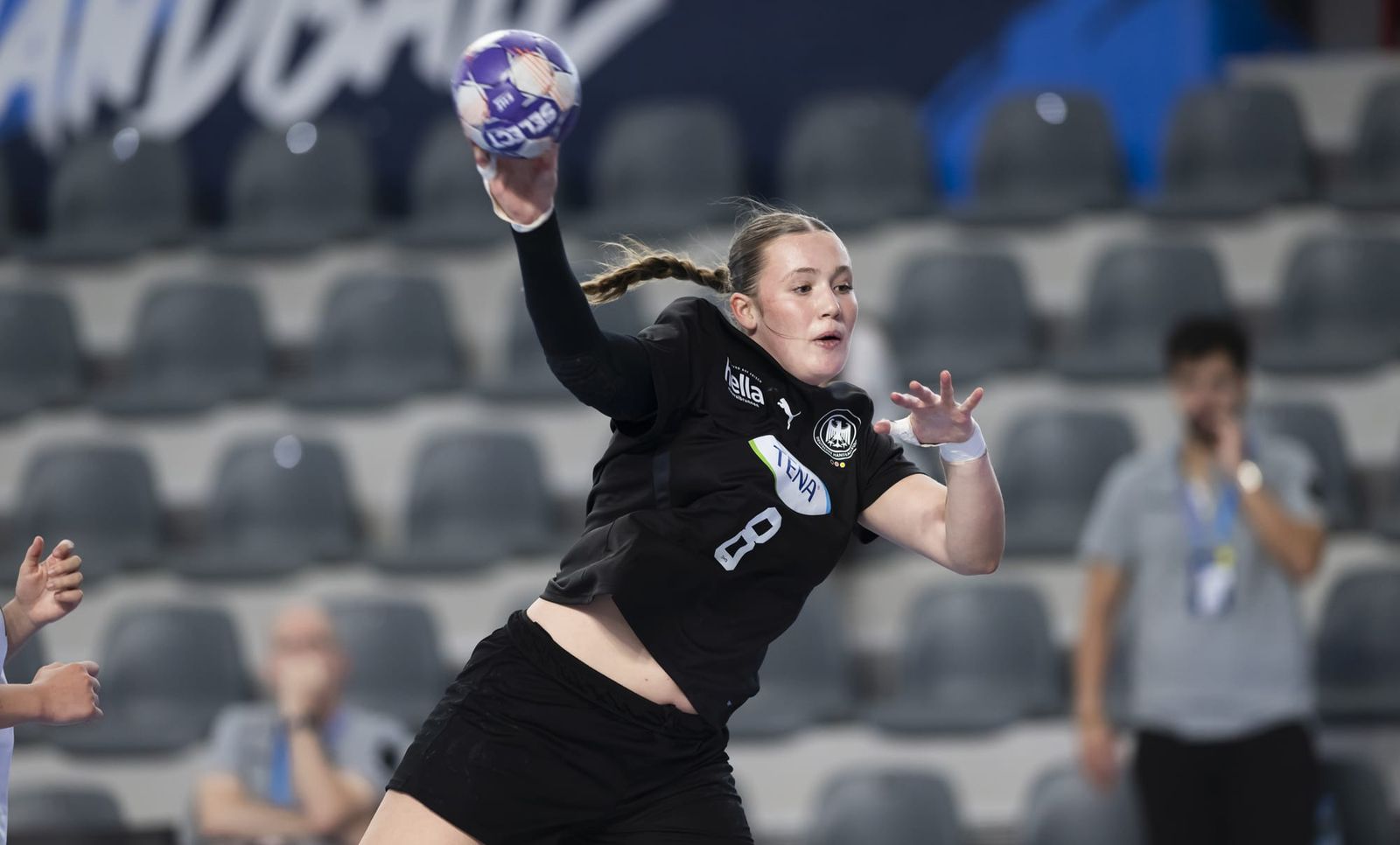 Kantersieg bringt DHB-Team das WM-Ticket ein