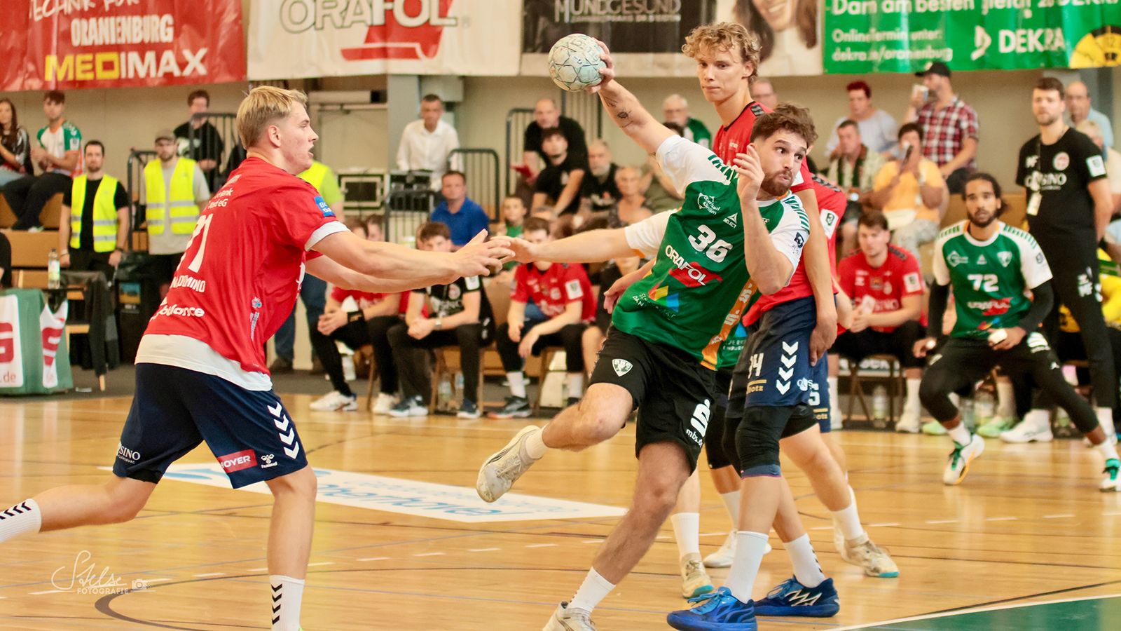 HC Eintracht Hildesheim liefert Kantersieg als Reaktion