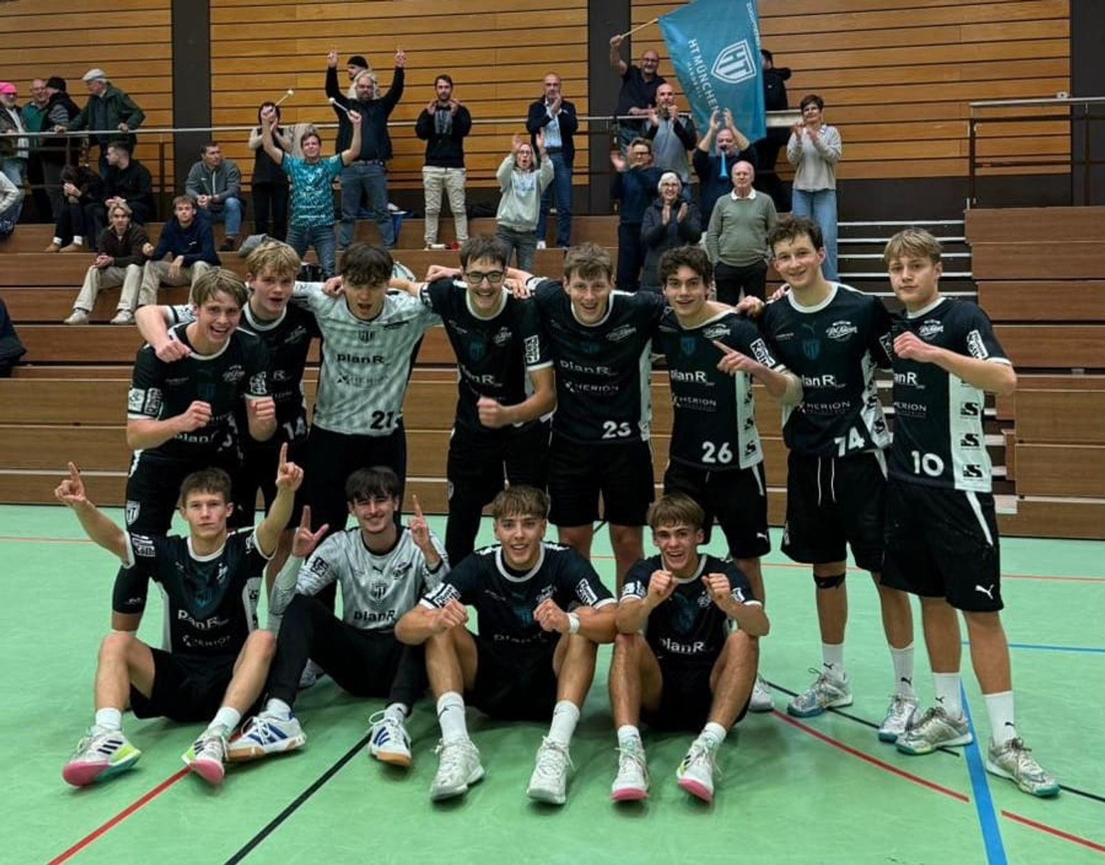 HT München setzt seinen sensationellen Start fort