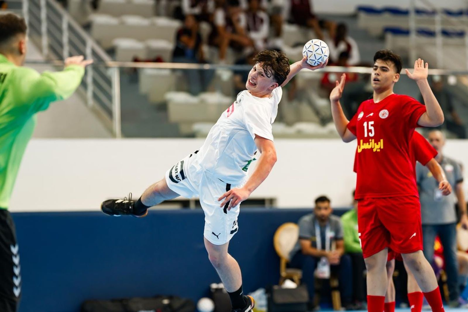 DHB-Team eröffnet die U17-WM mit Favoritensieg