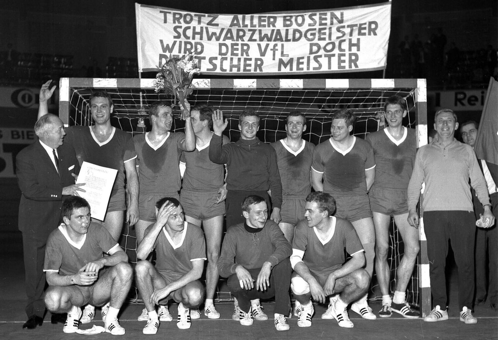 Meisterlich: HBL feiert ihre 60. Jubiläumssaison mit einer Kampagnen-Hommage an die Deutschen Meister