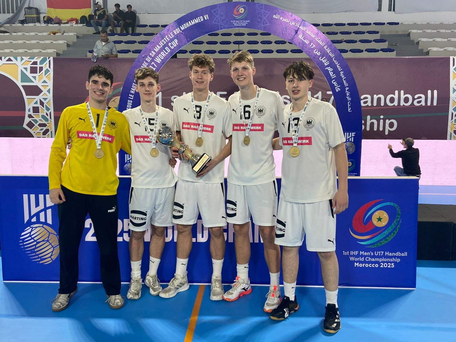 Fünf HVSH-Youngster mit DHB-U17 WELTMEISTER