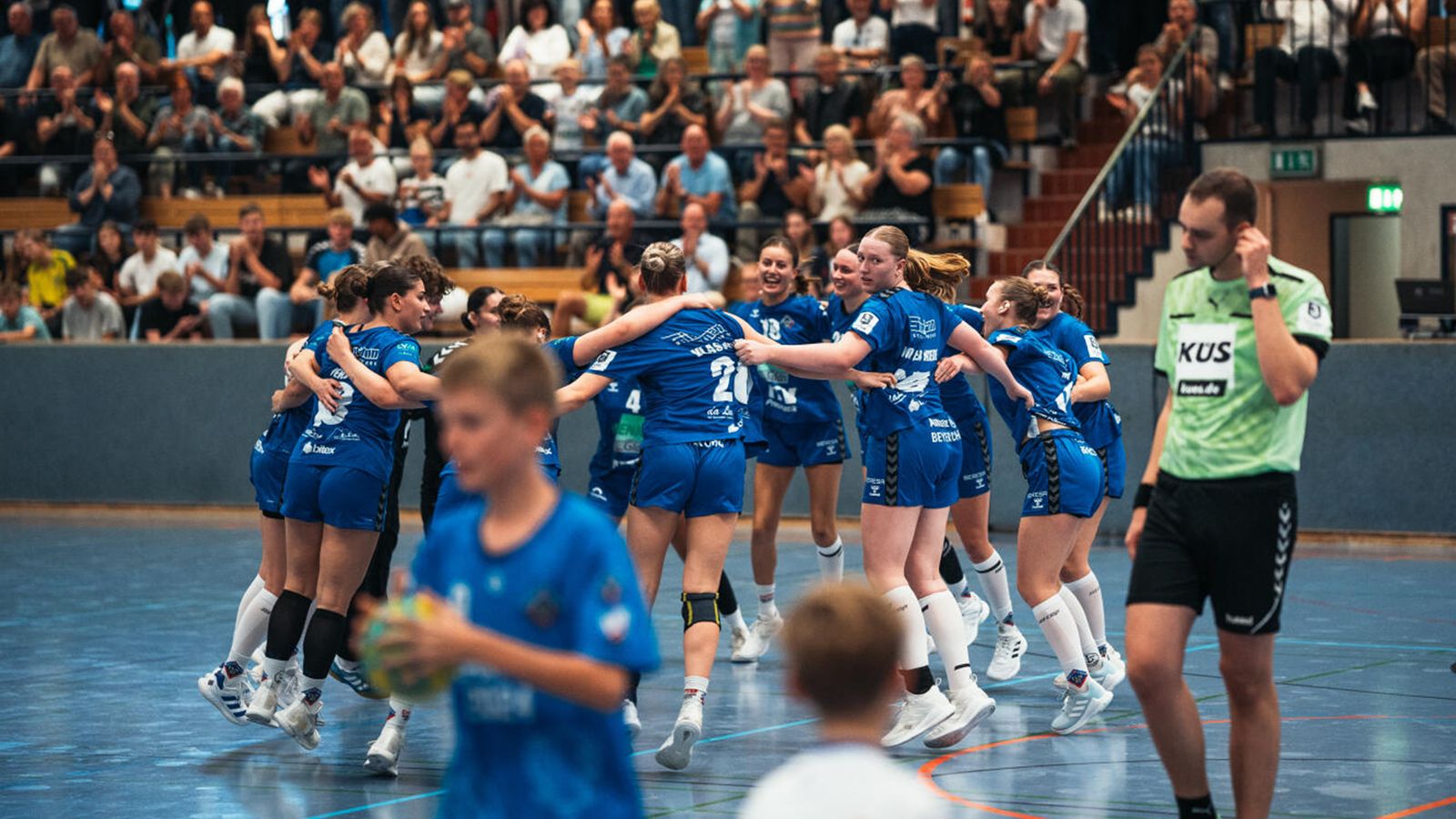 Jöllenbeck schlägt Oldenburg, Todesfelde wahrt weiße Weste