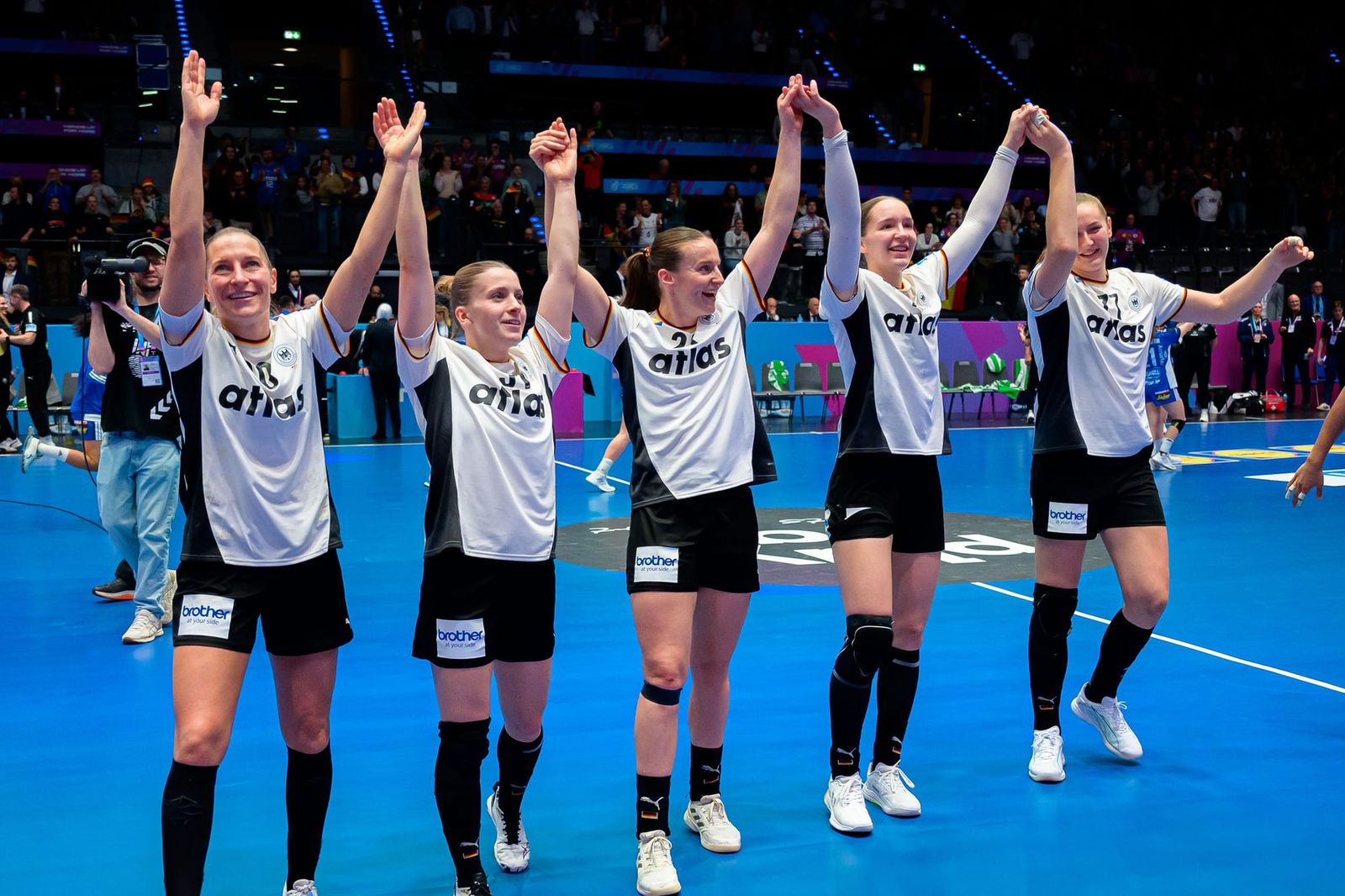 Neue Tickets für den 6. Dezember verfügbar