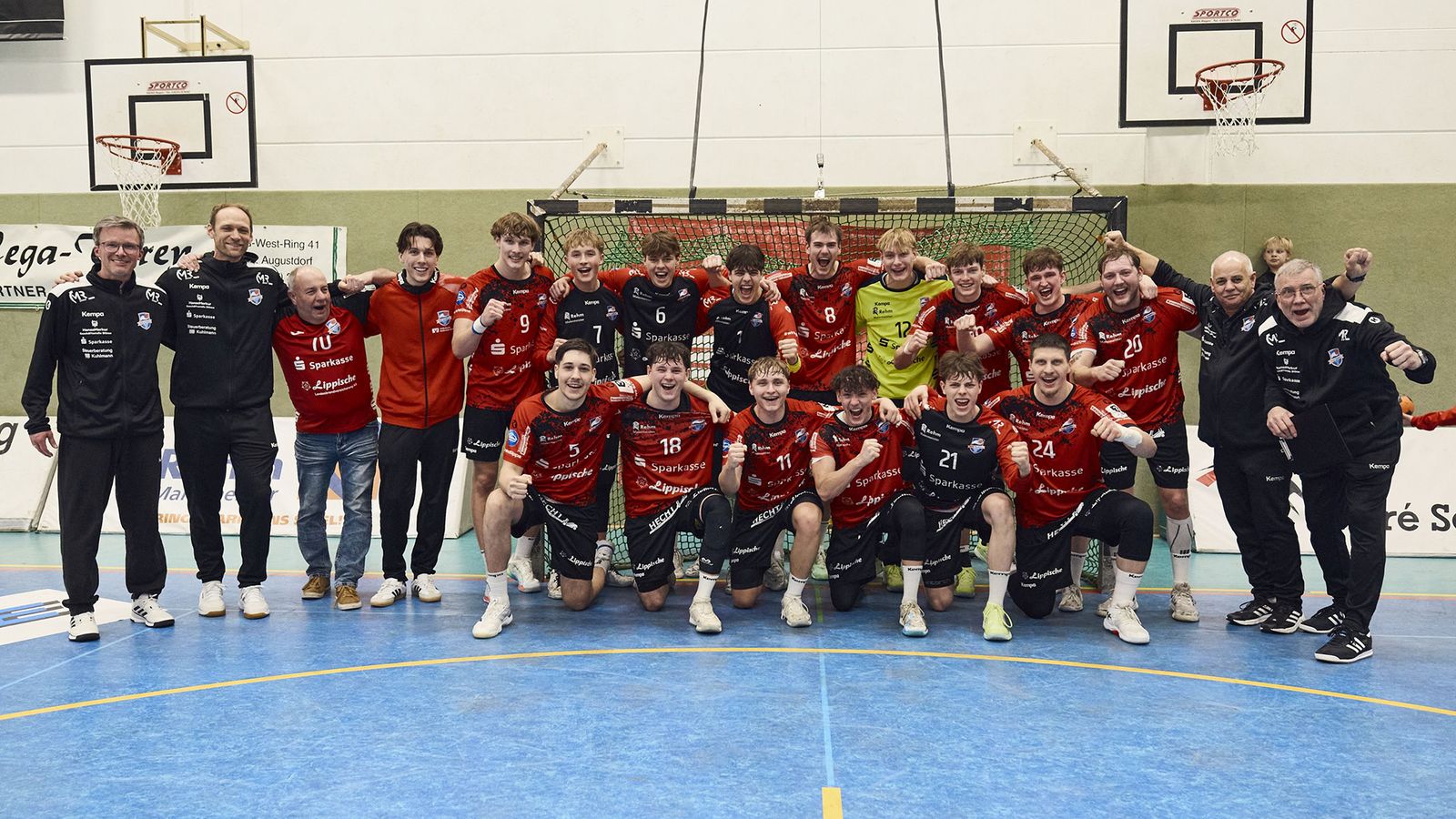 Spitzenspiel in Vinnhorst und Ostwestfalen-Derby in Spenge