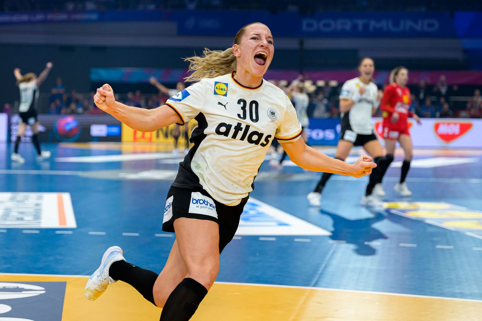 Der Traum lebt: WM-Viertelfinale am Dienstag!