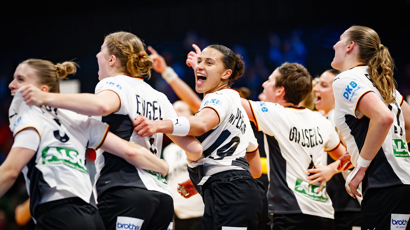 Der Titel-Traum lebt: Deutschland steht im WM-Finale!