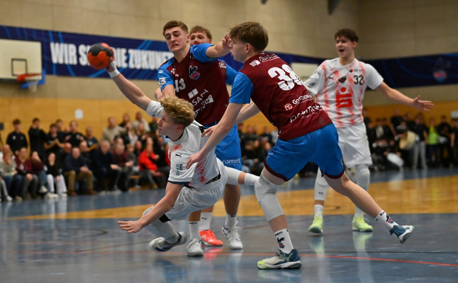 Im Bremen-Derby steht am Samstag einiges auf dem Spiel