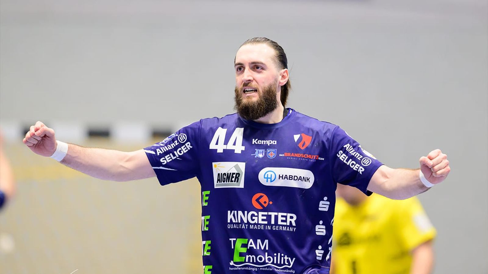 Regionalliga-Vorschau Männer: Topspiel in Heiningen, Tabellenführer in der Weinstädter Festung gefordert